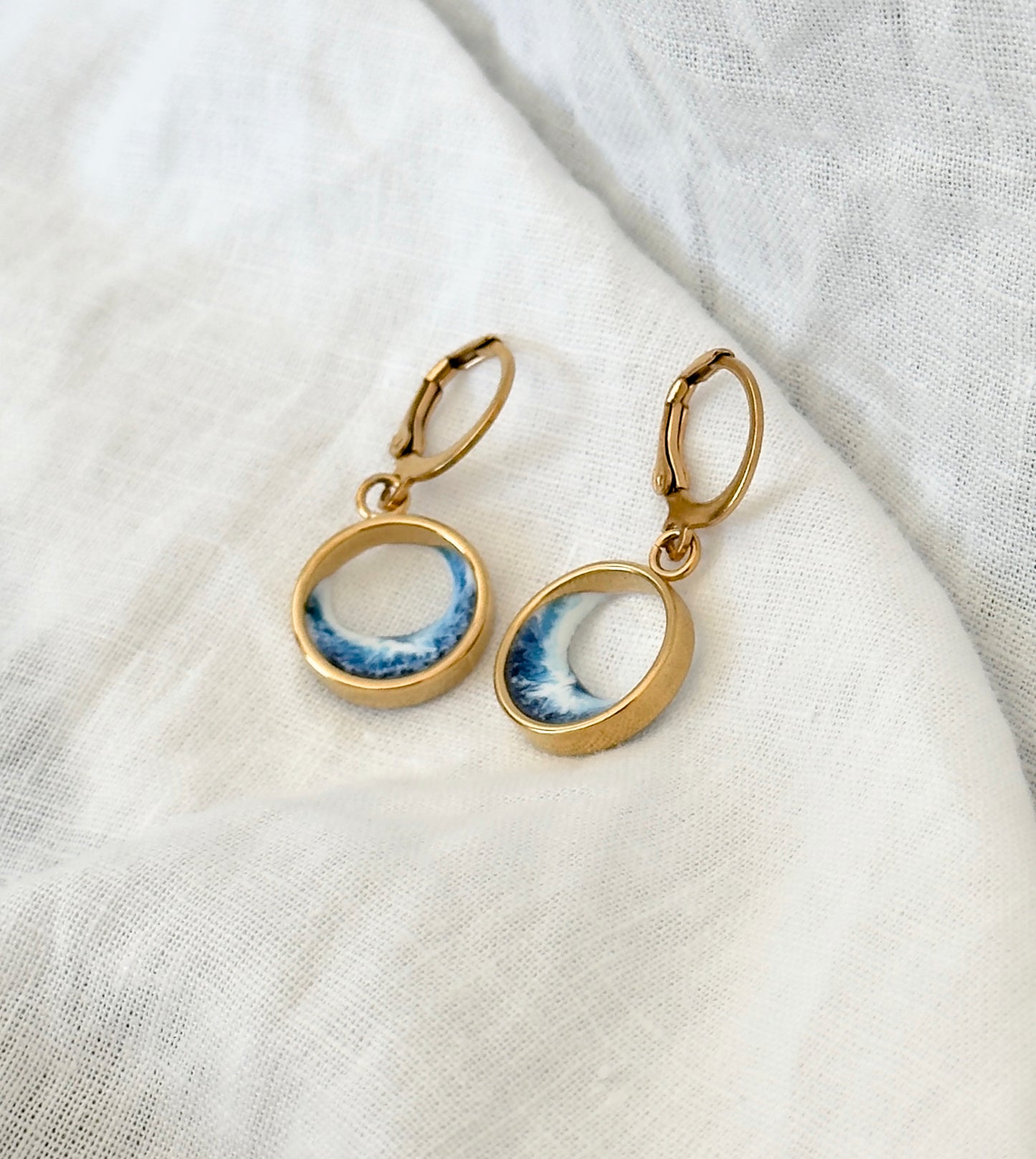 Pendientes de acero inoxidable con olas