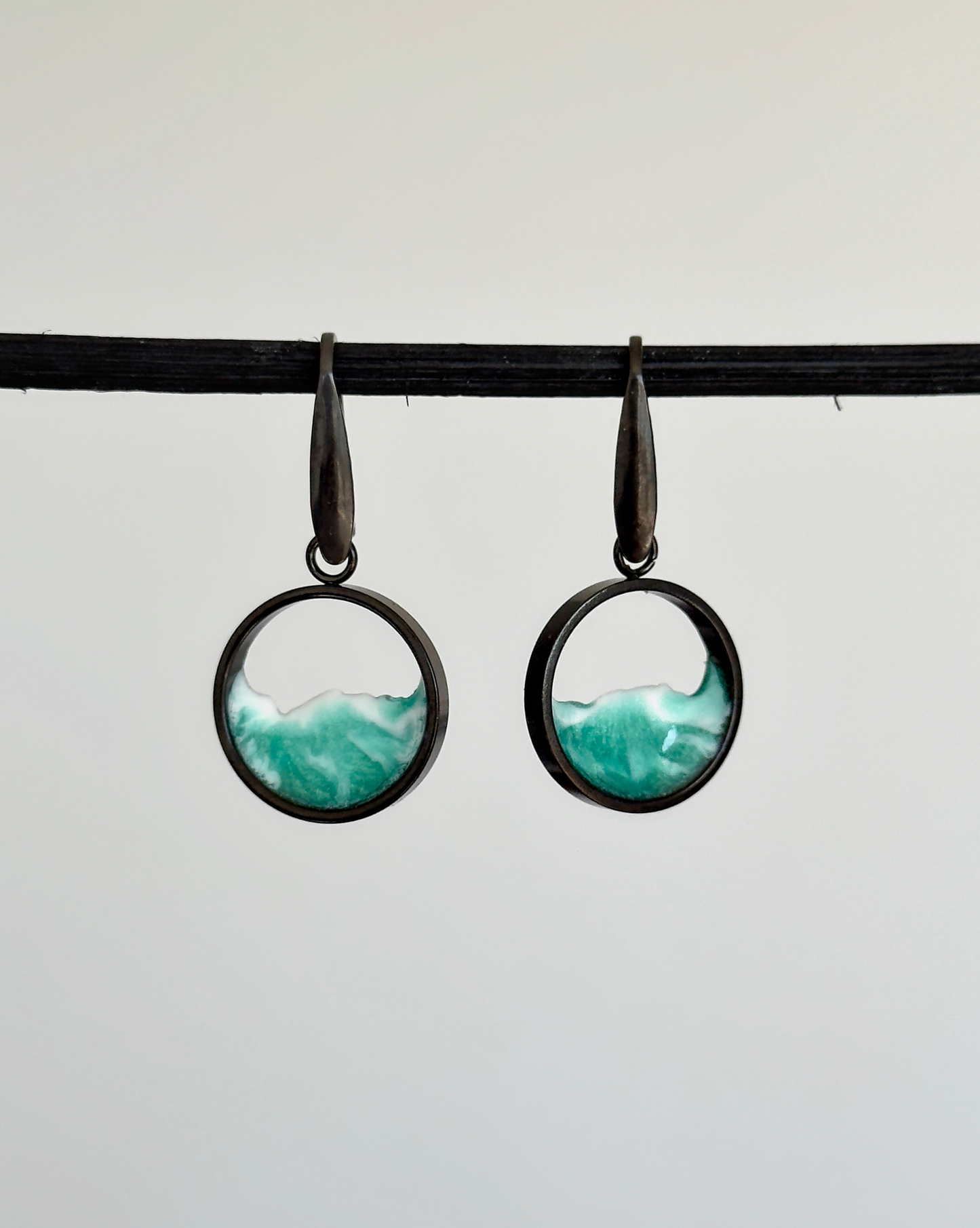 Pendientes de acero inoxidable con olas
