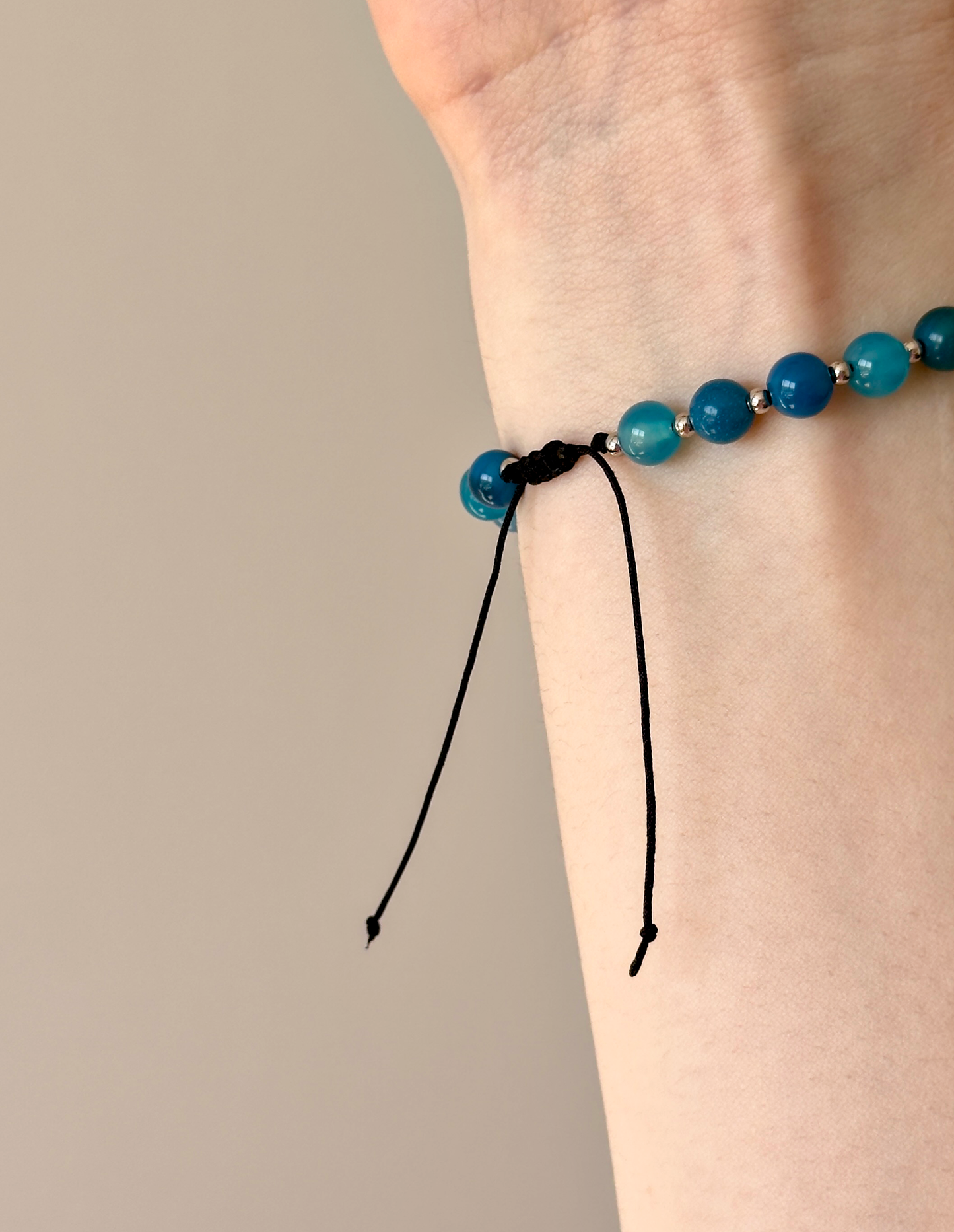 Bracelet with the sea