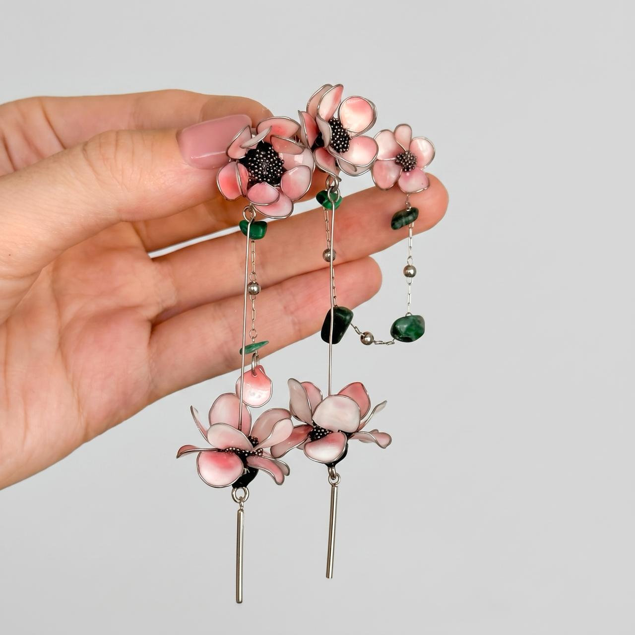 Pendientes largos con flores