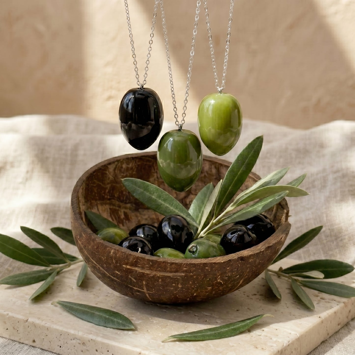 Charm de aceituna / Collar de aceituna de acero inoxidable