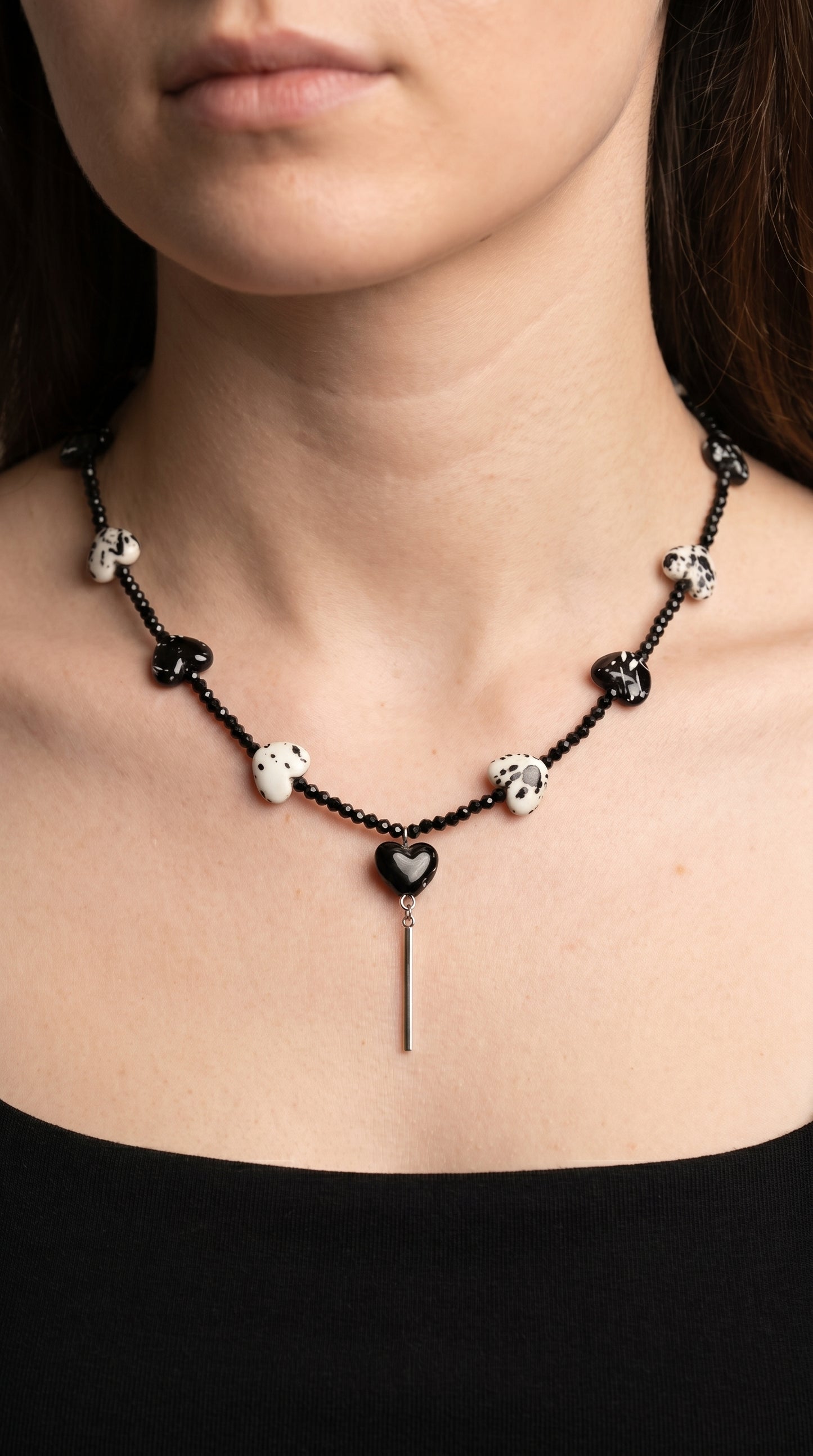 Conjunto de collar y pulsera con corazones