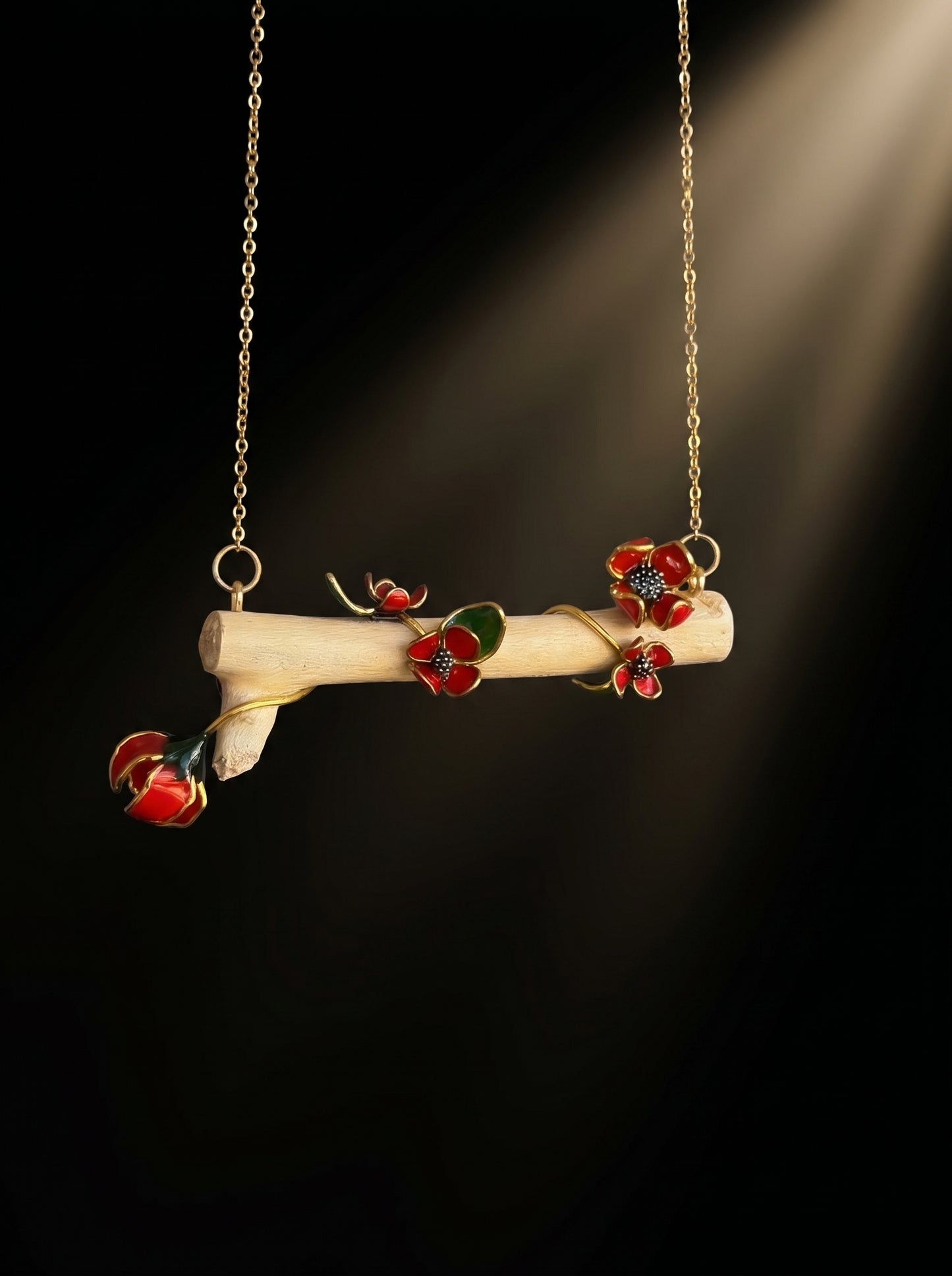 Colgante de ramita con flores