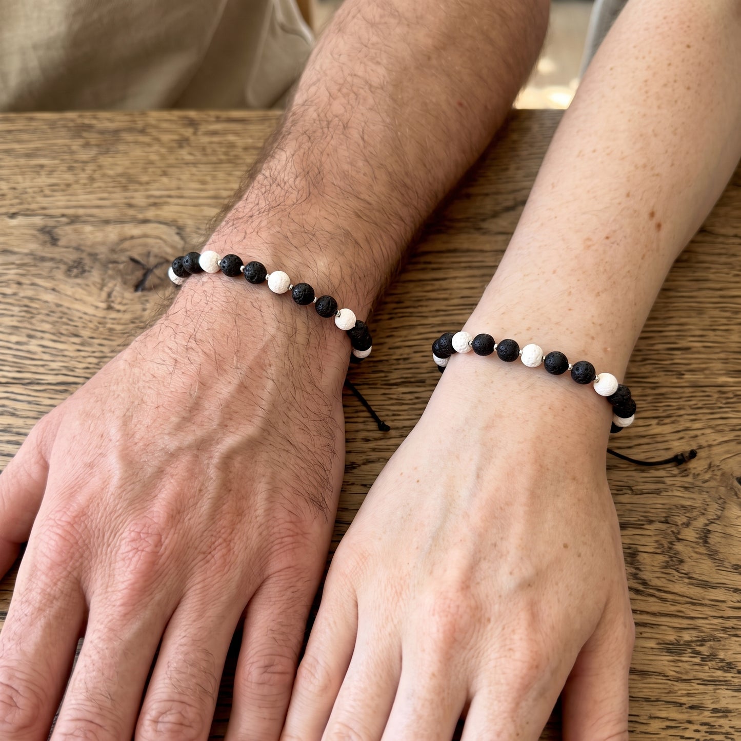 Unisex macrame bracelet with lava stone
