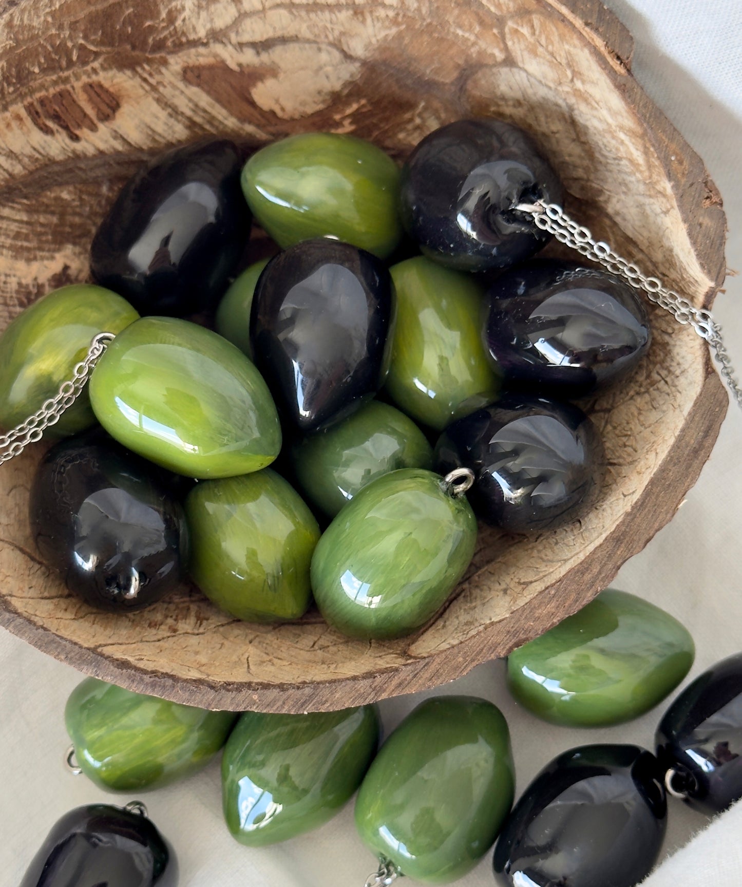 Charm de aceituna / Collar de aceituna de acero inoxidable