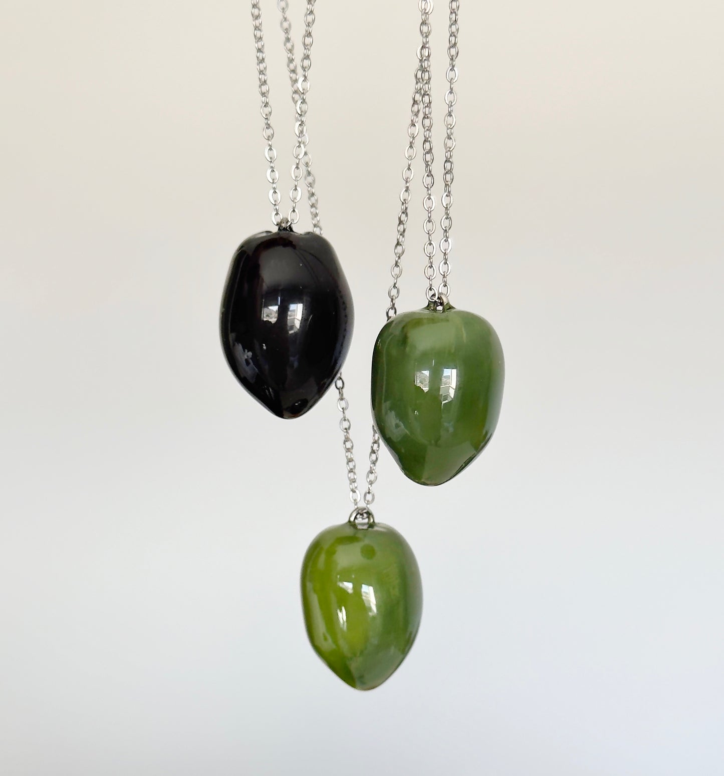 Charm de aceituna / Collar de aceituna de acero inoxidable