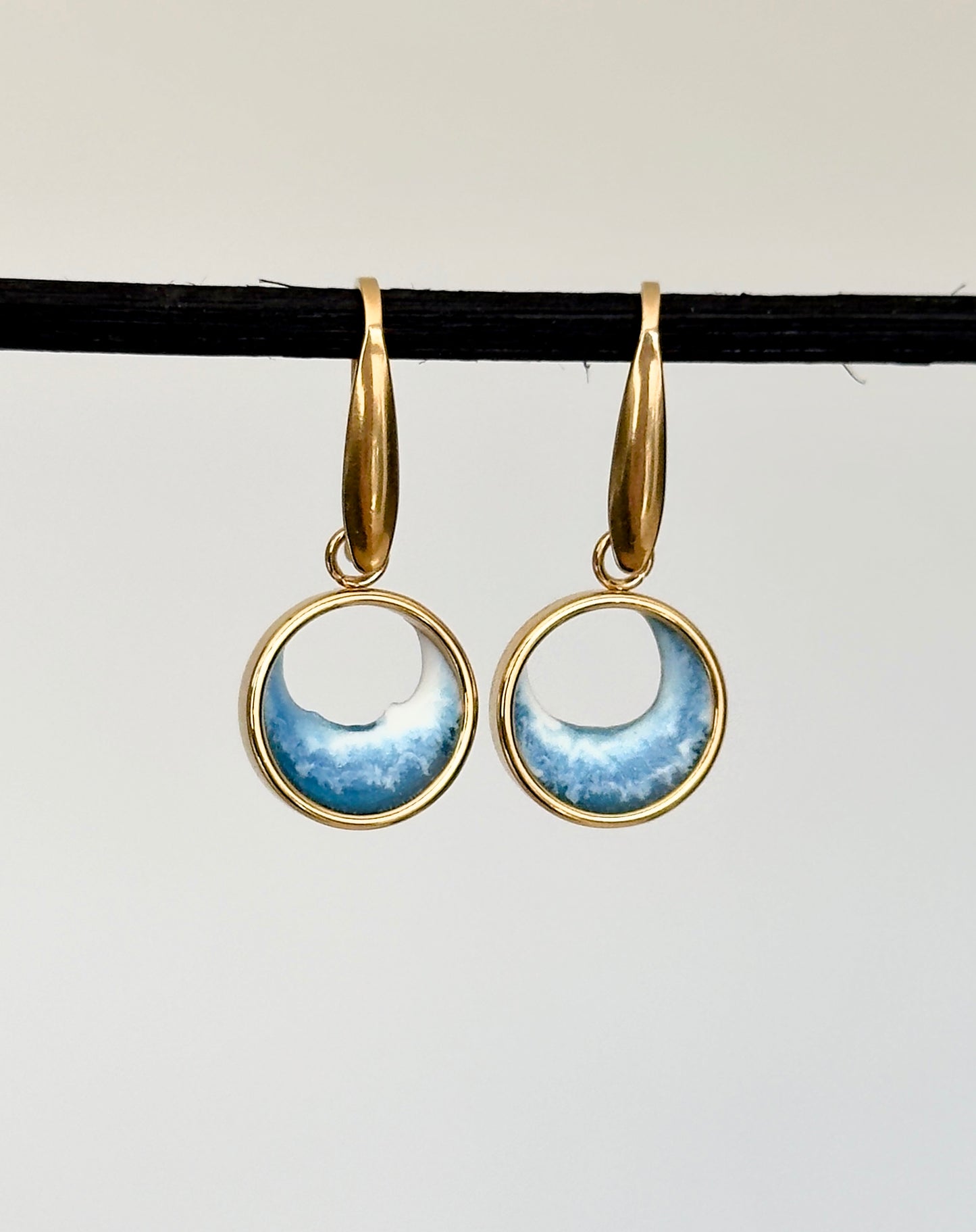 Pendientes de acero inoxidable con olas