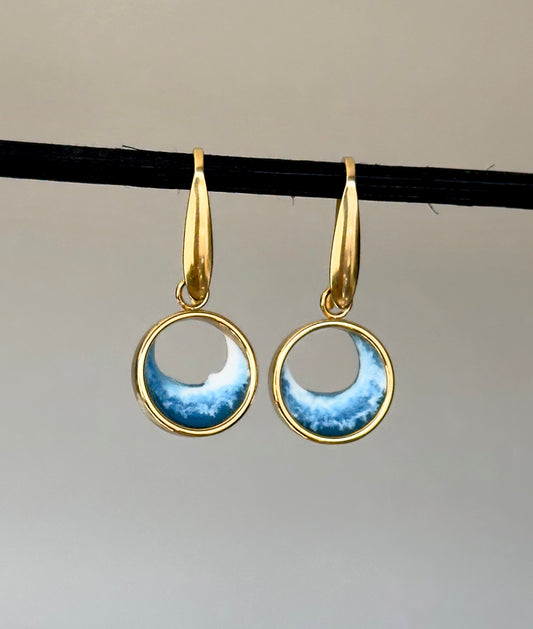 Stainless steel dangle earrings with waves