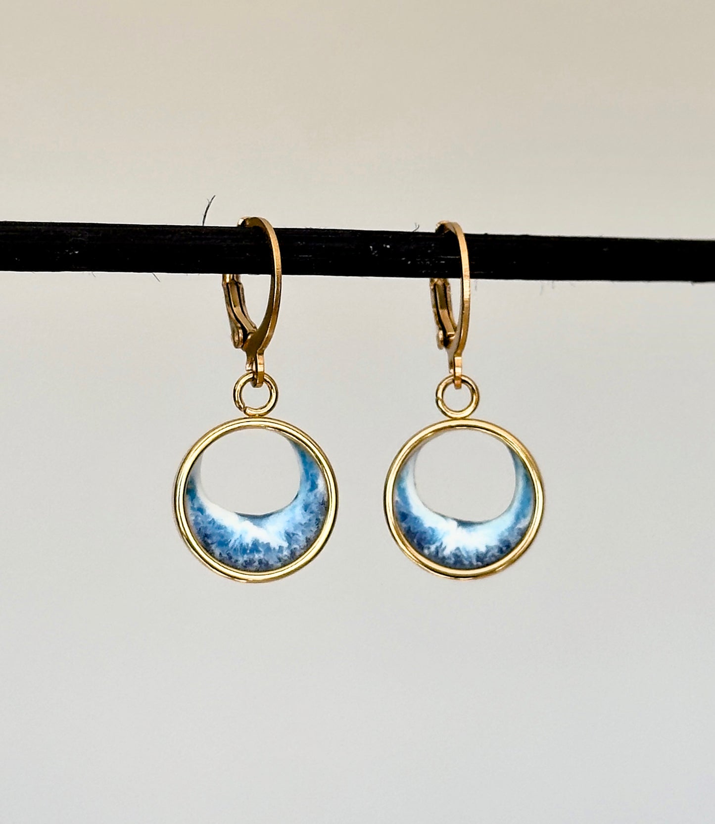 Pendientes de acero inoxidable con olas