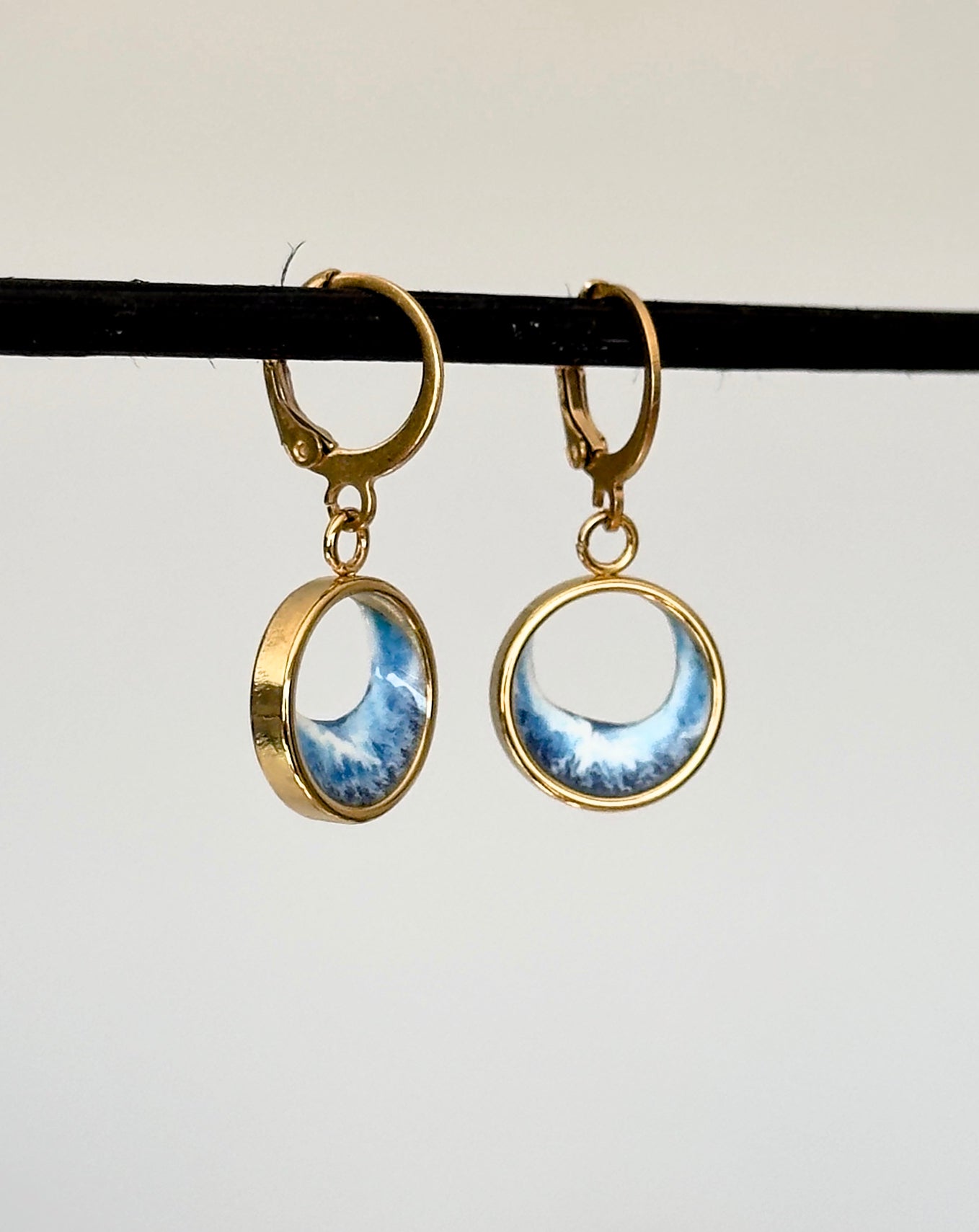 Pendientes de acero inoxidable con olas