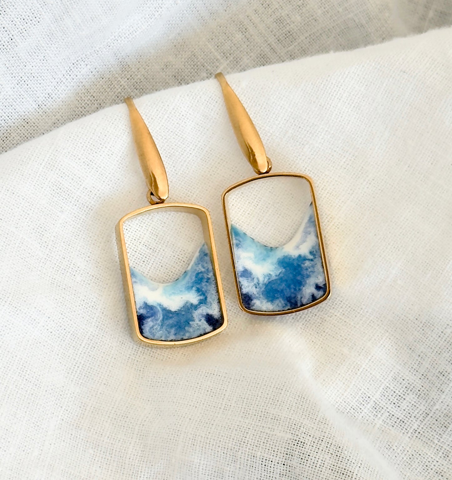 Pendientes de acero inoxidable con olas