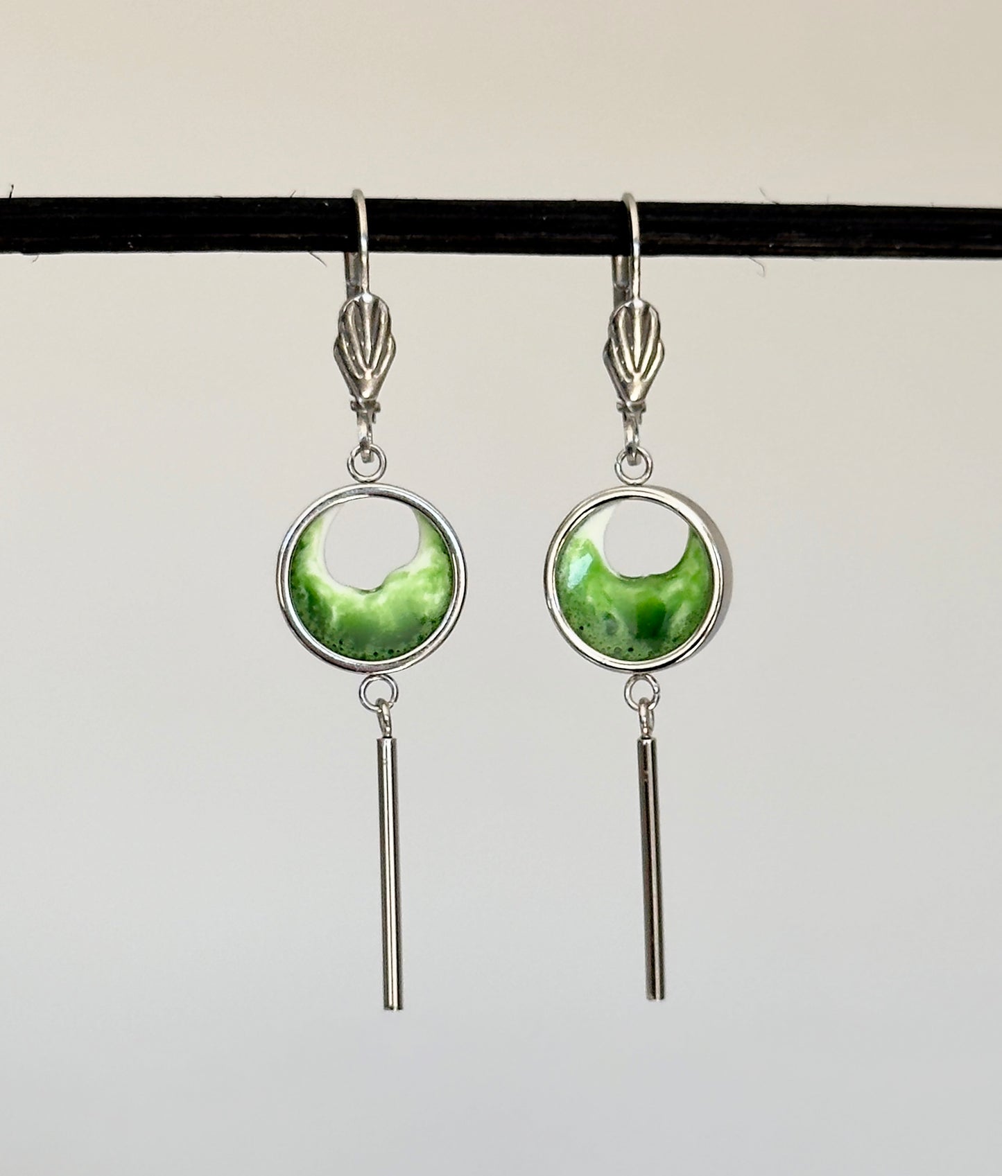 Pendientes de acero inoxidable con olas