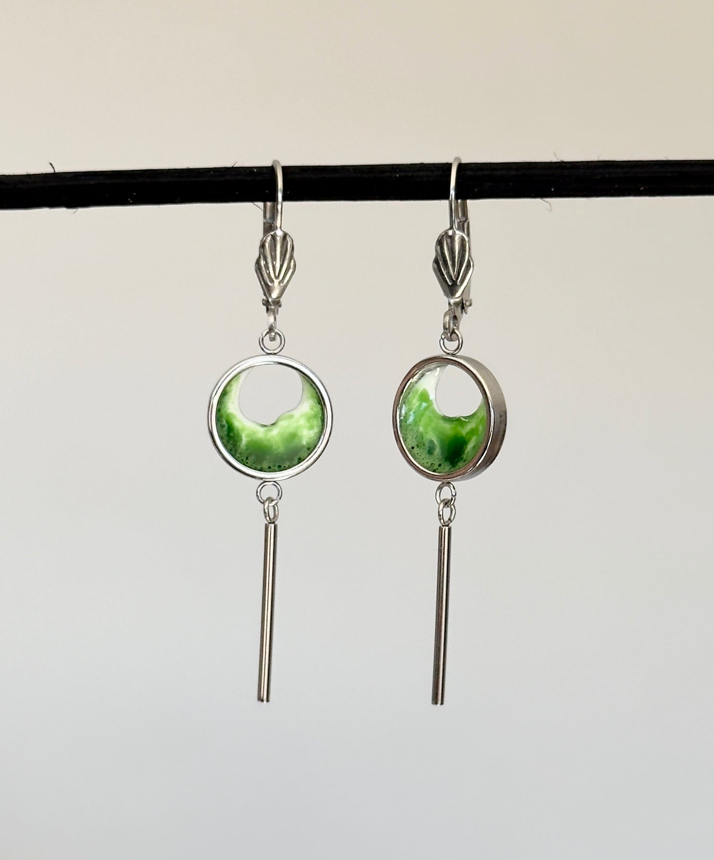 Pendientes de acero inoxidable con olas