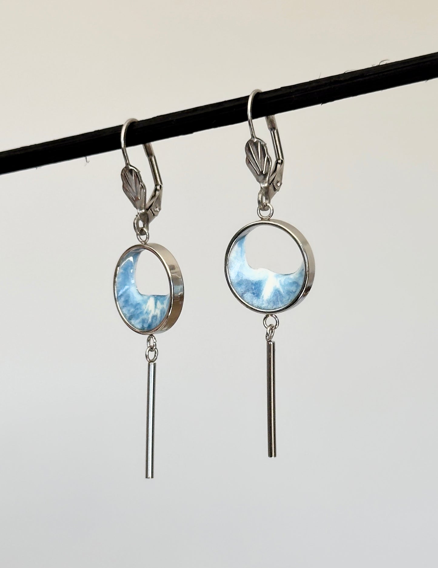 Pendientes de acero inoxidable con olas