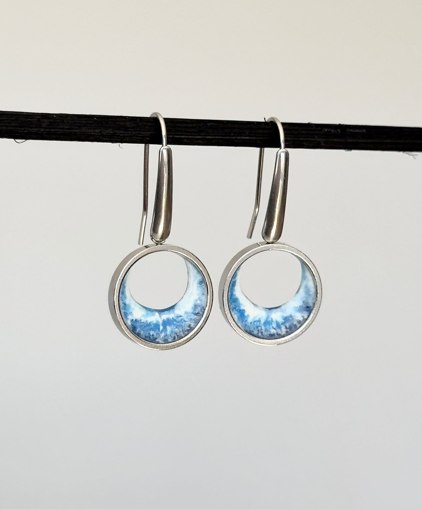 Pendientes de acero inoxidable con olas