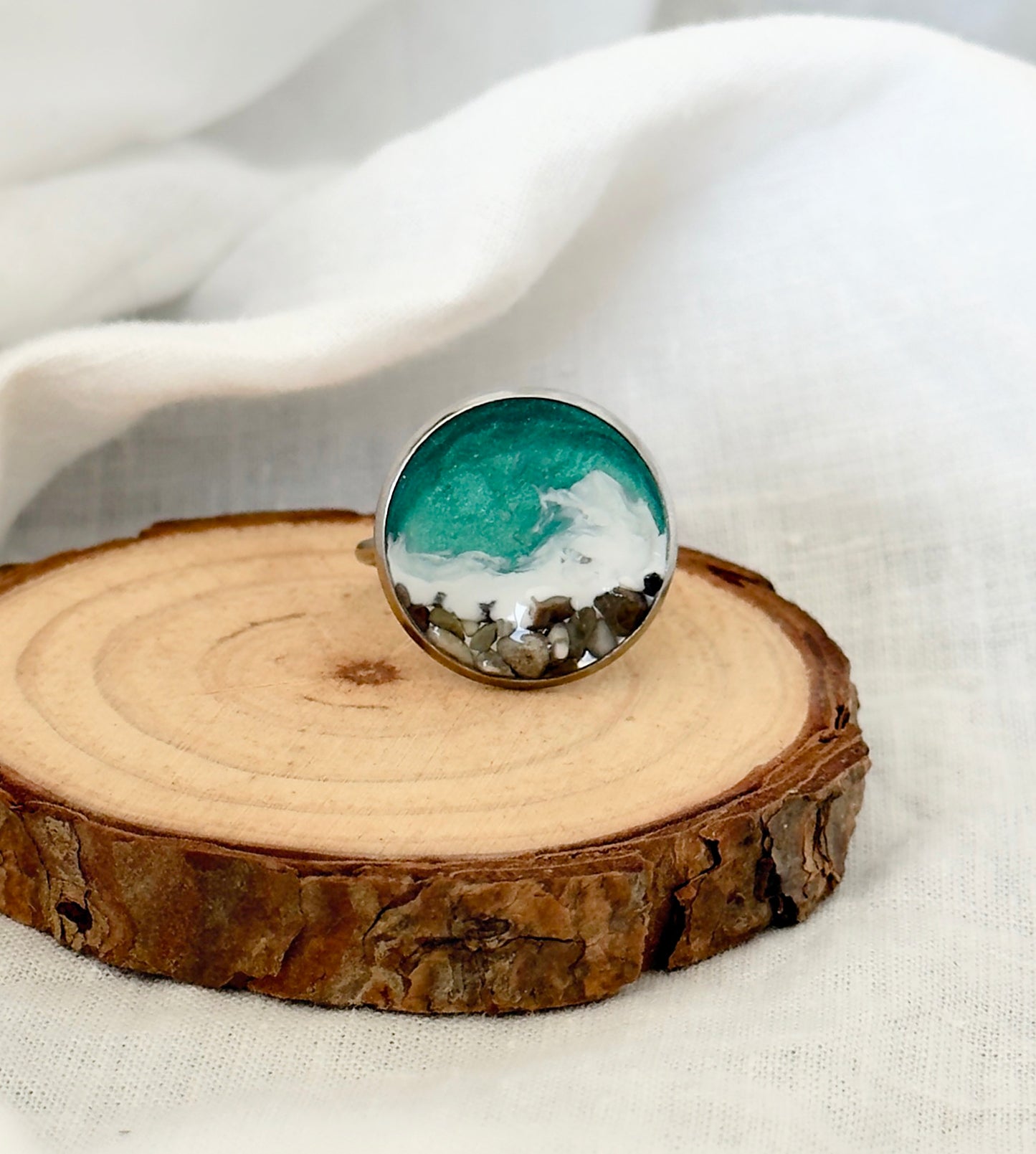 Anillo de acero inoxidable con motivos marinos