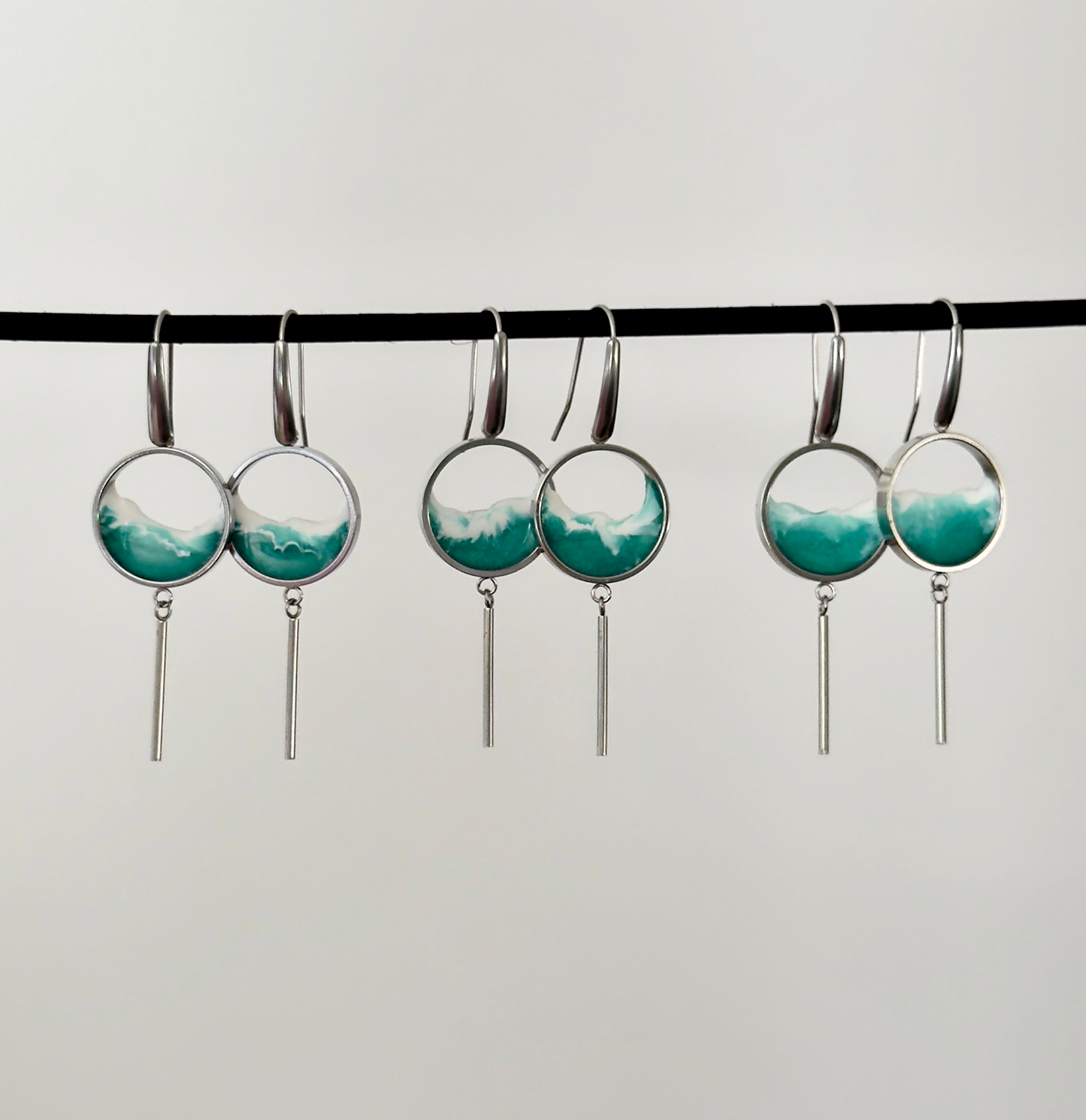Stainless steel earrings with wave design