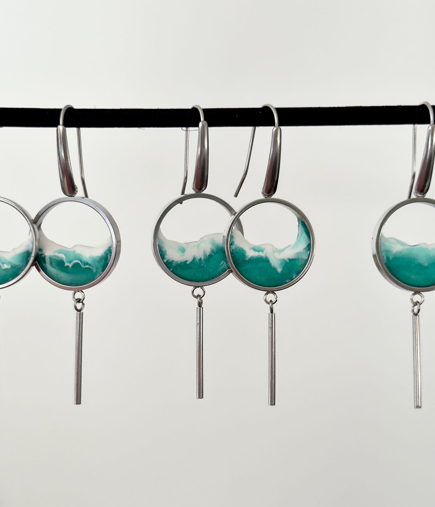 Stainless steel earrings with wave design