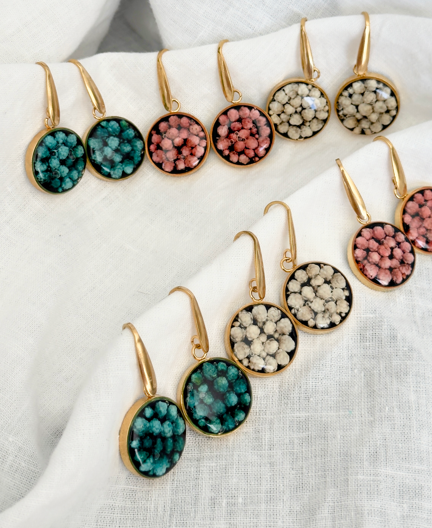 Pendientes con flores naturales