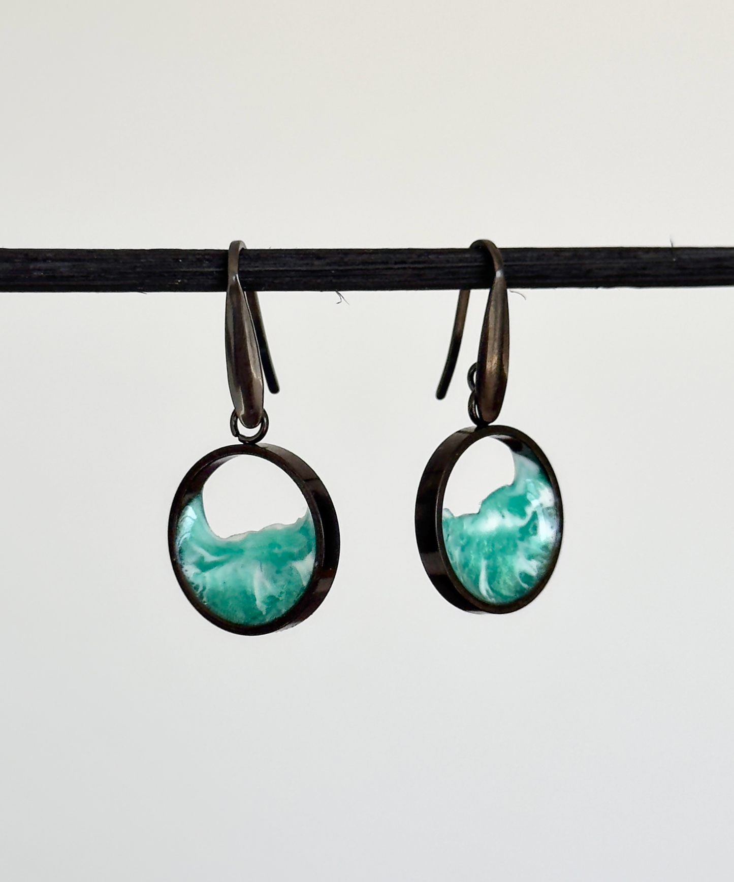 Pendientes de acero inoxidable con olas