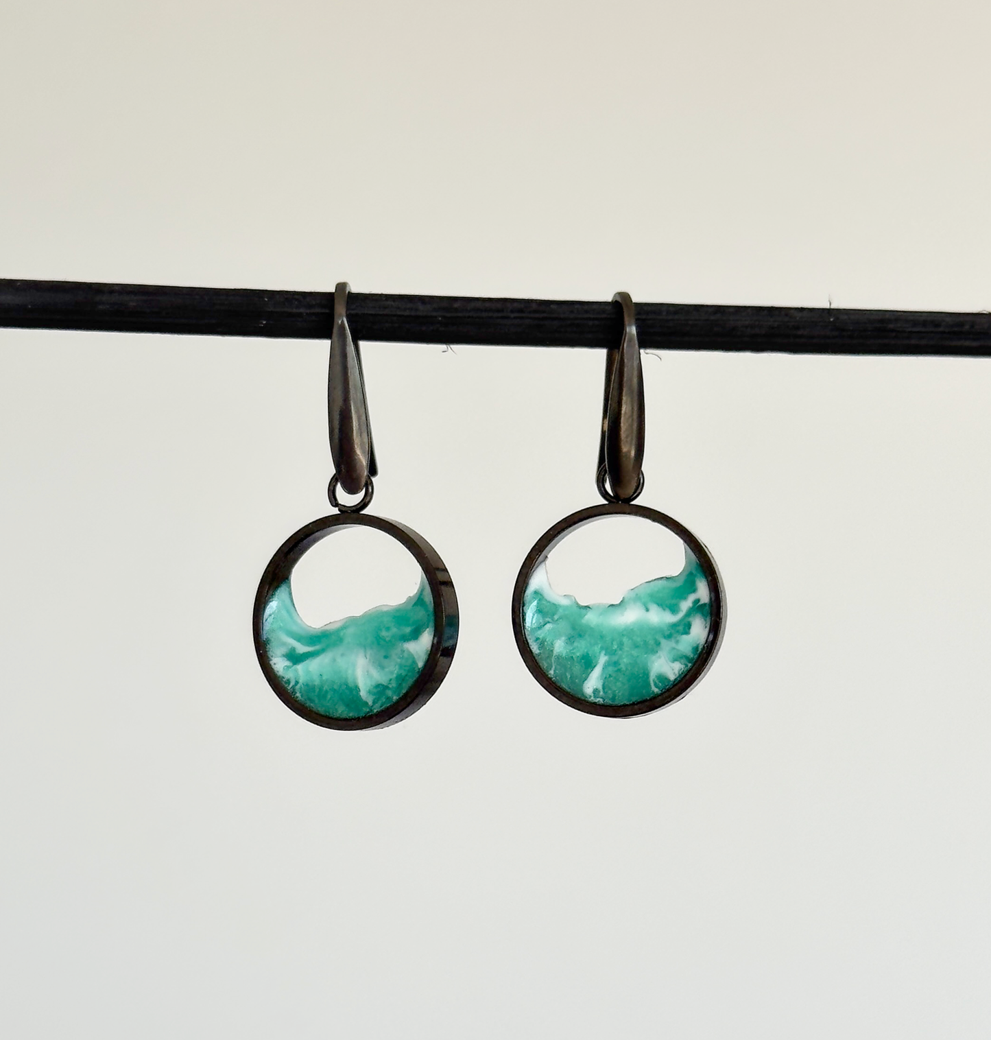 Pendientes de acero inoxidable con olas