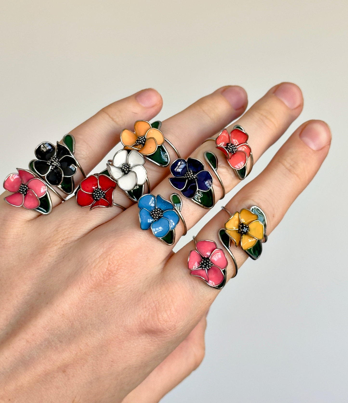 Anillo con flor