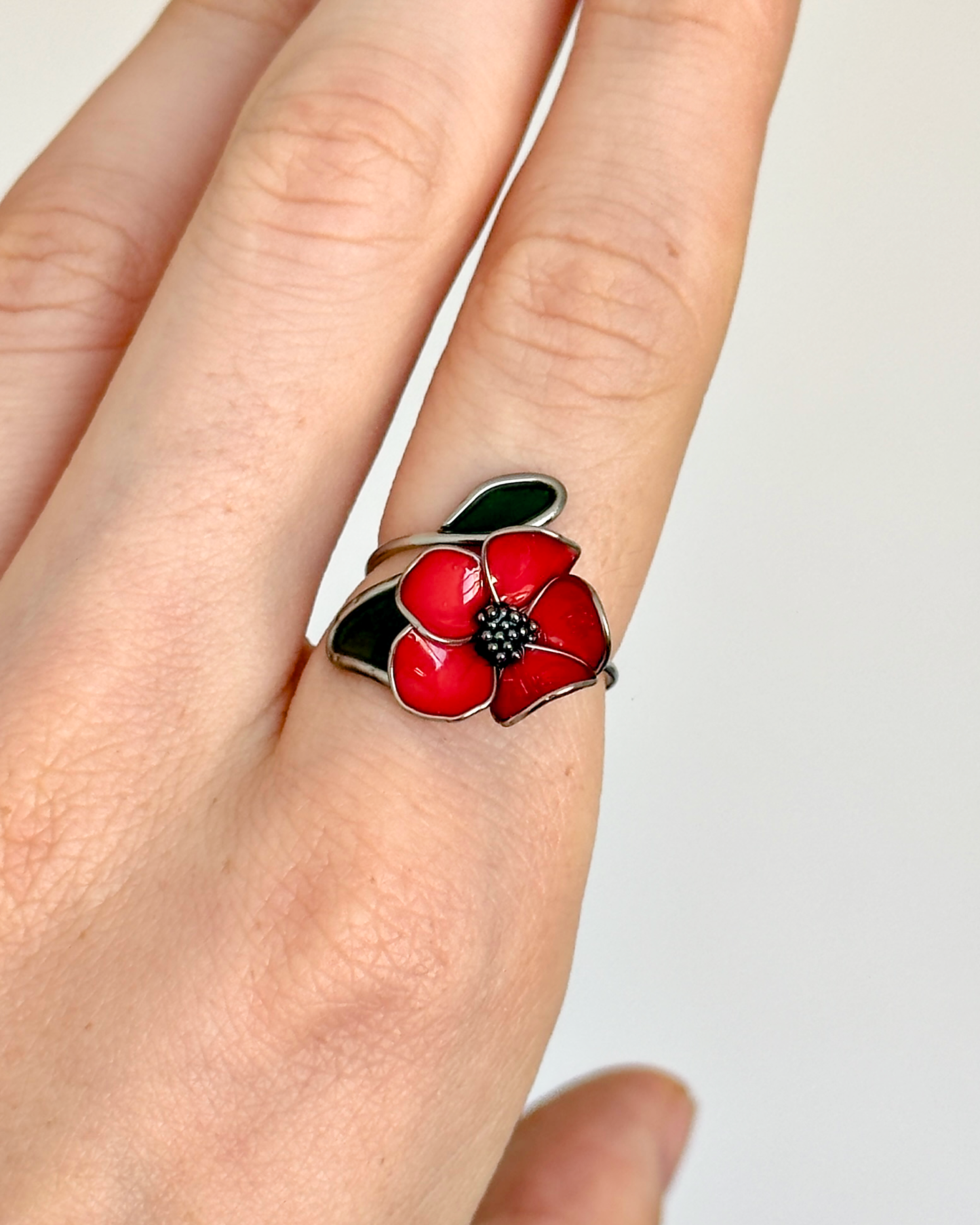 Anillo con flor