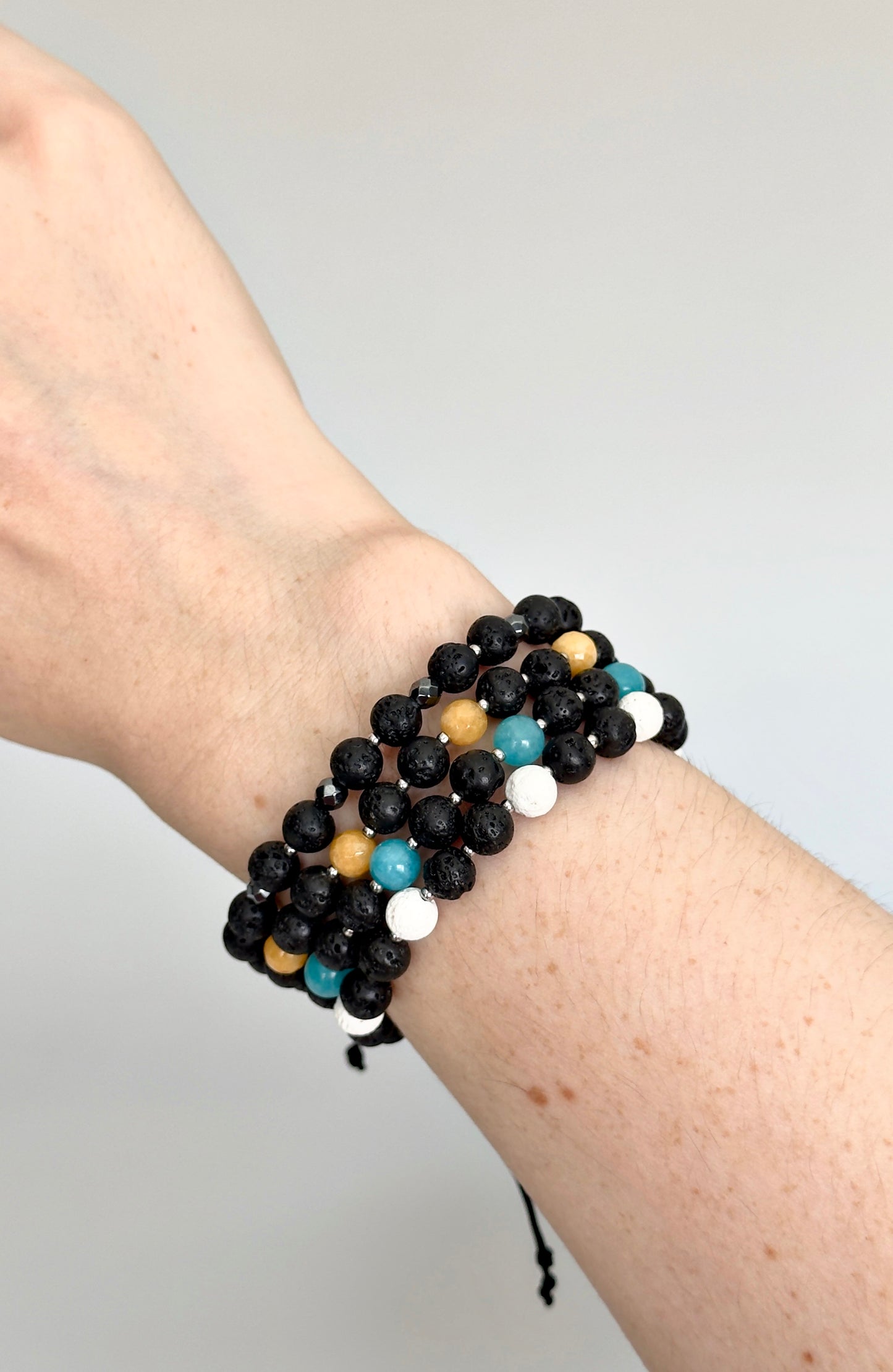 Unisex macrame bracelet with lava stone and amazonite