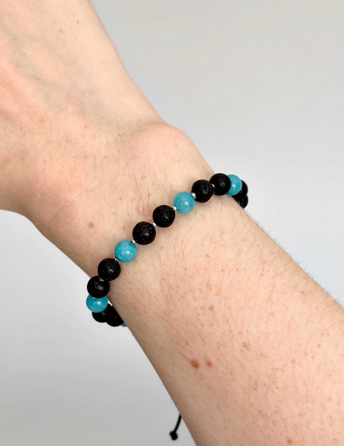 Unisex macrame bracelet with lava stone and amazonite