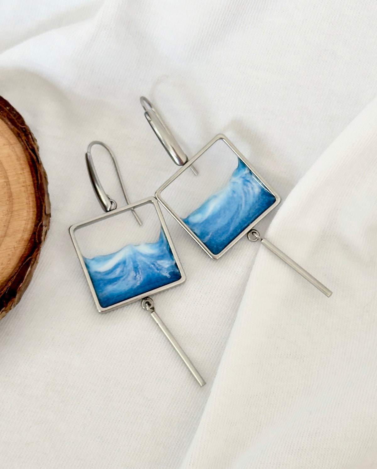 "El mar" Pendientes de acero inoxidable con diseño de olas