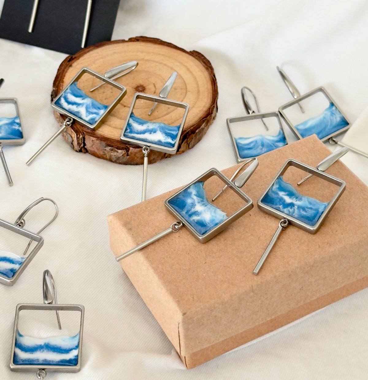 "El mar" Pendientes de acero inoxidable con diseño de olas