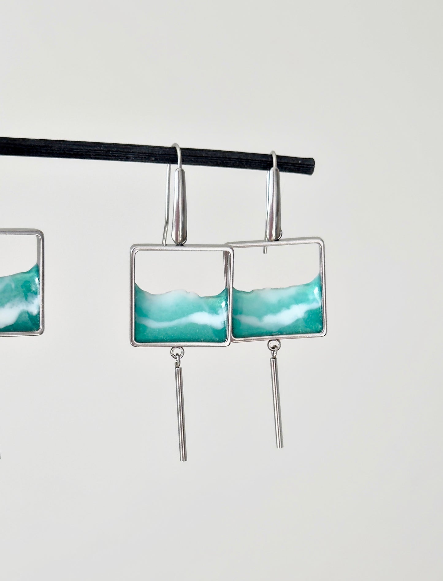 "El mar" Pendientes de acero inoxidable con diseño de olas