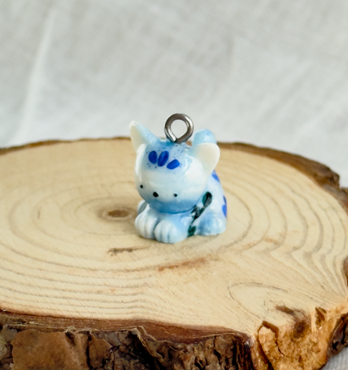 Todos los colgantes con miniatura de animal Gato y pintura a mano