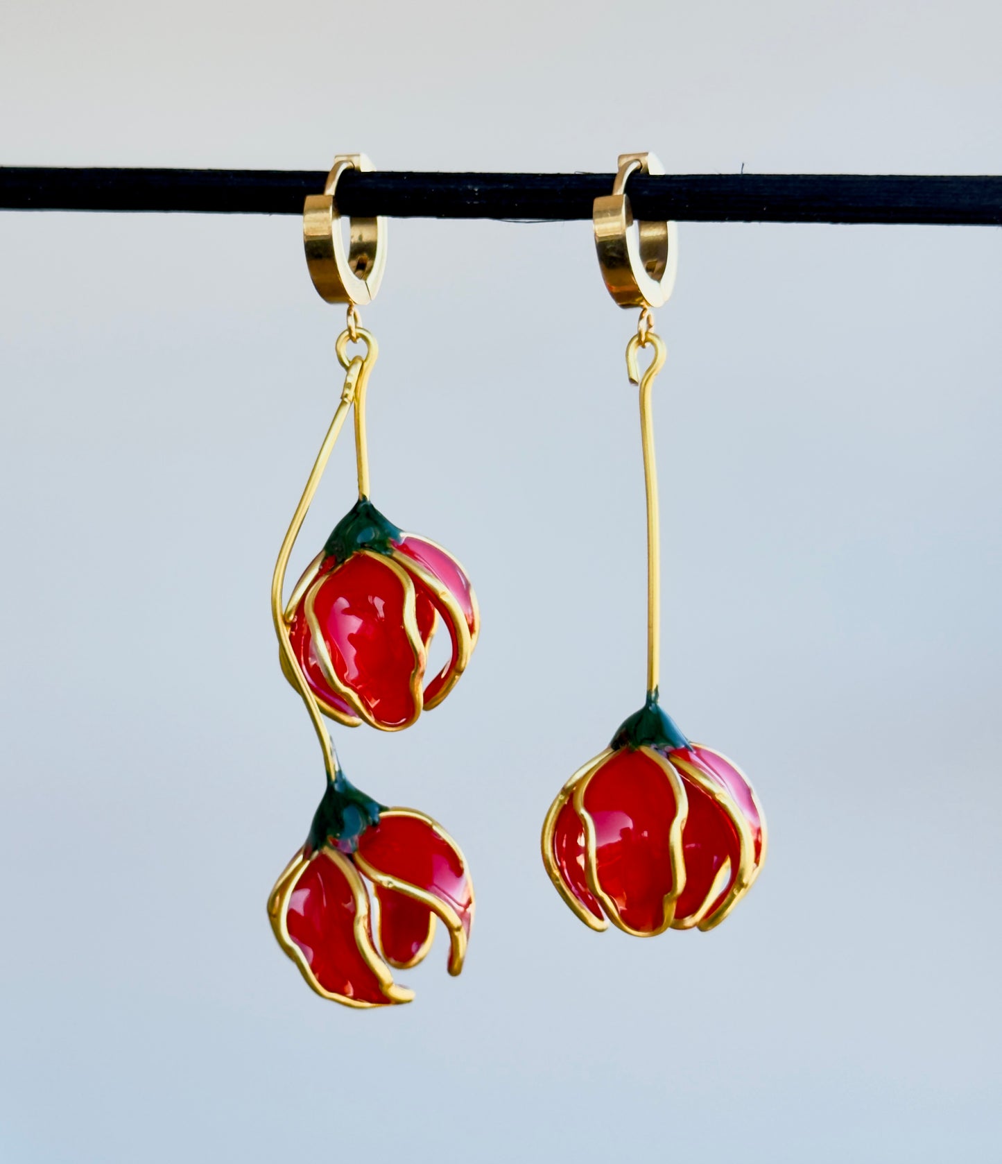 Pendientes con forma de flor, pendientes largos asimétricos Rojo