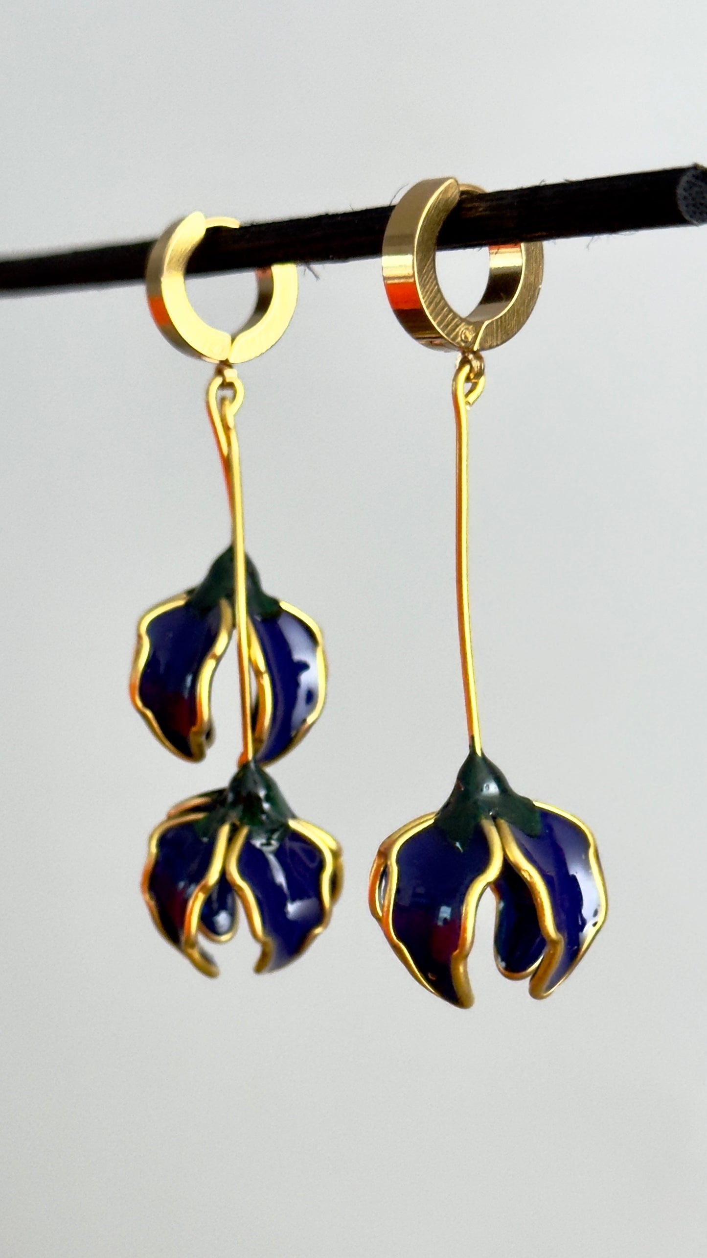 Pendientes con forma de flor, pendientes largos asimétricos Azul