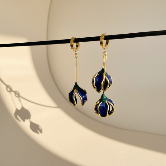 A02. Pendientes con forma de flor, pendientes largos asimétricos Azul