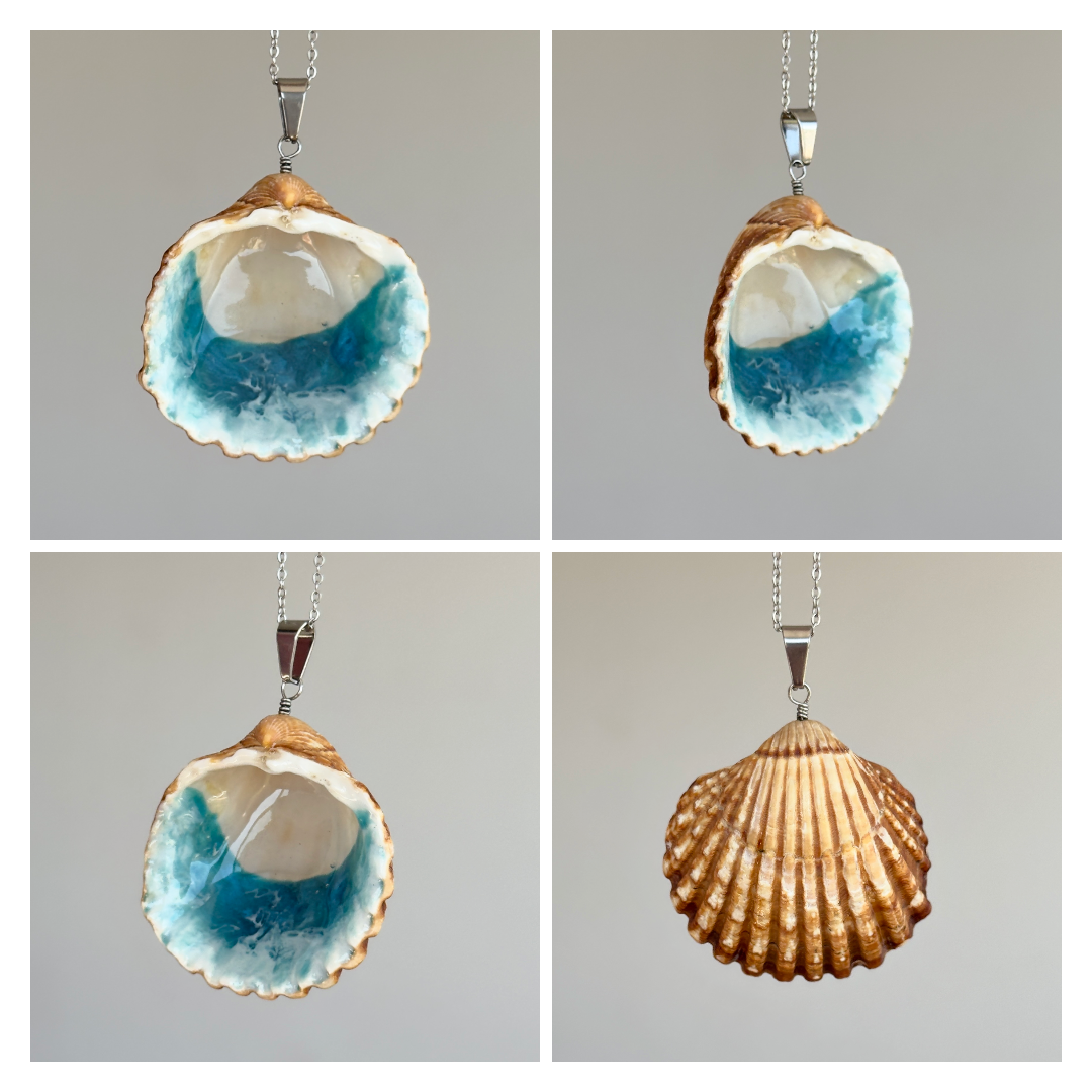 Shell pendants with the sea inside
